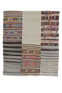 Gunyaruk  - Traditional Flatweave Rug