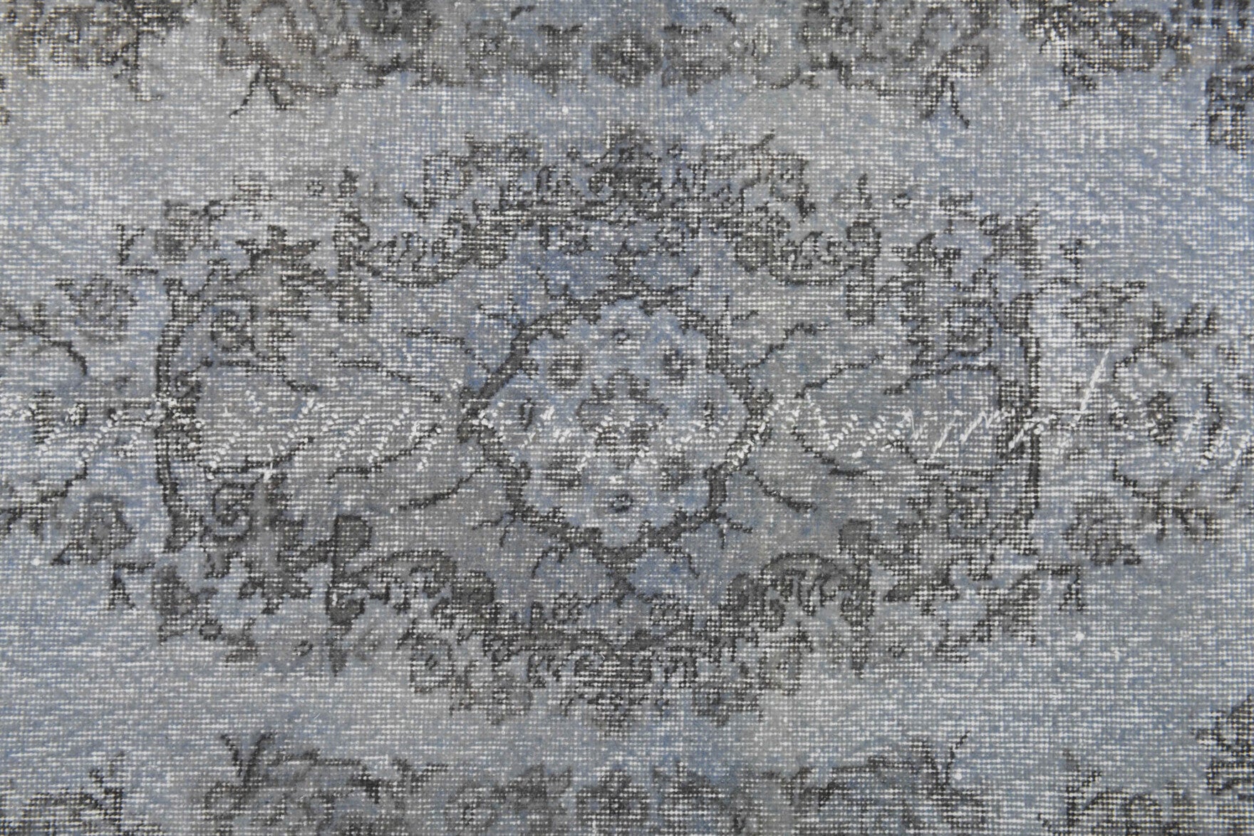 Authentic Anatolian vintage area rug (1970s) with oriental design – one-of-a-kind at Fame Rugs