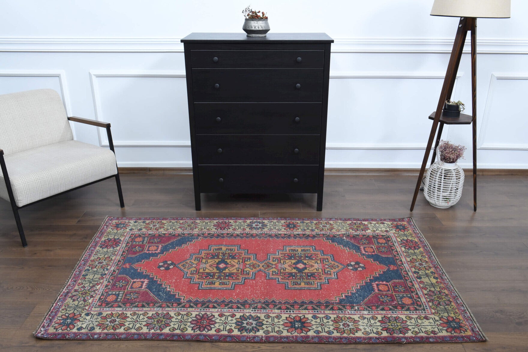 111x201 cm vintage Anatolian area rug – Zephyropheme, low pile, wool