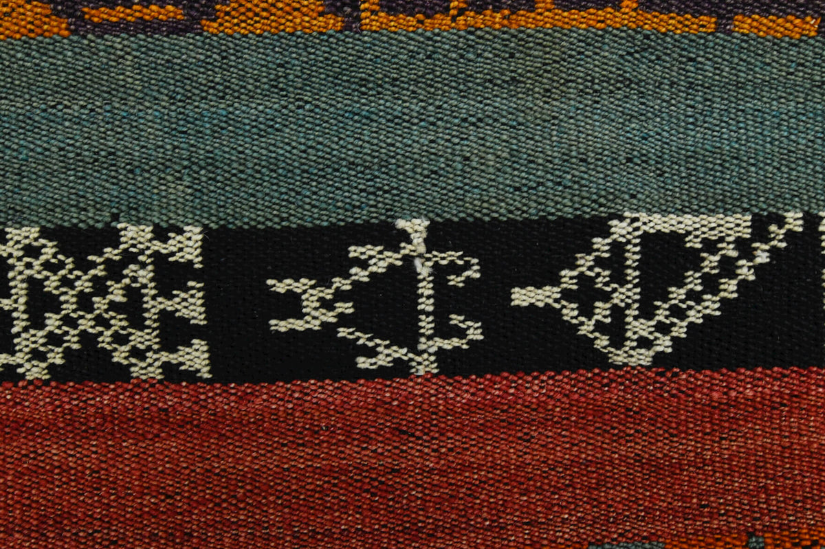 Handwoven flatweave wool kilim from Anatolia, Turkey – Handmade Vintage Area Rug 6'3" x 7'3"