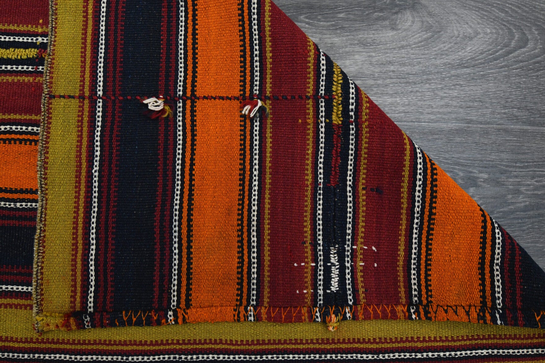 Zambakruh – vintage oriental kilim for living room or bedroom, 4'11" x 8'2" (149x250 cm)