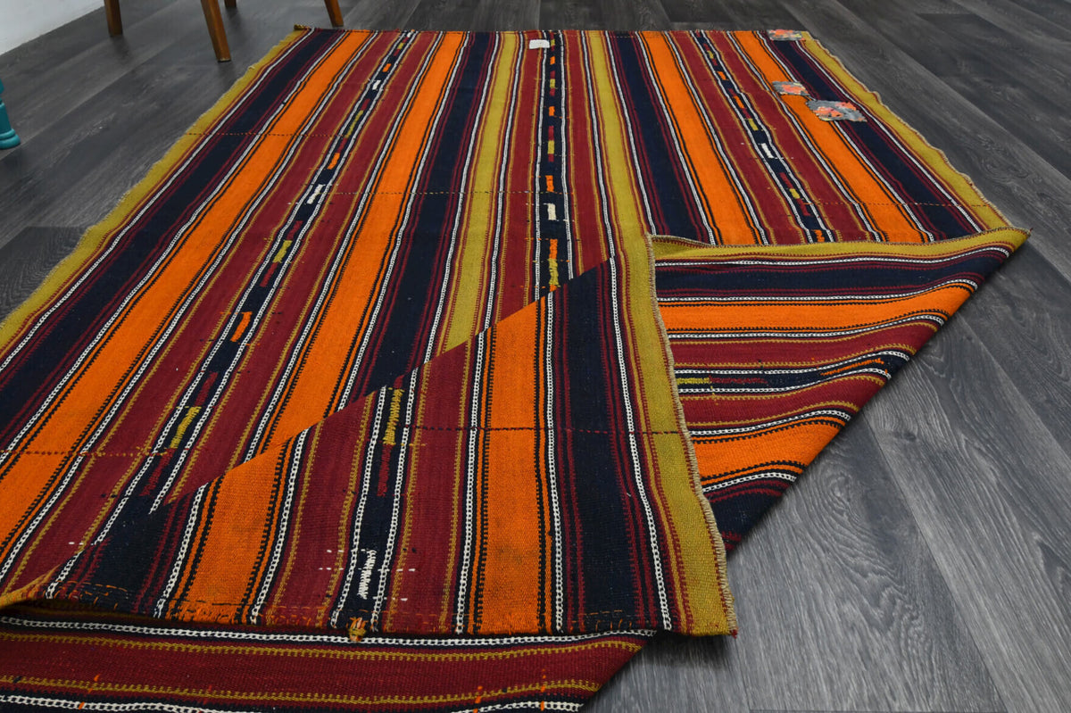 5&prime; x 8&prime; Handmade Vintage Kilim Area Rug