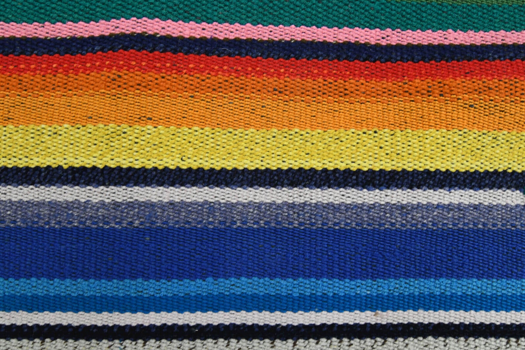 Handwoven flatweave wool kilim from Anatolia, Turkey – Handmade Vintage Striped Kilim 5'4" x 6'8"