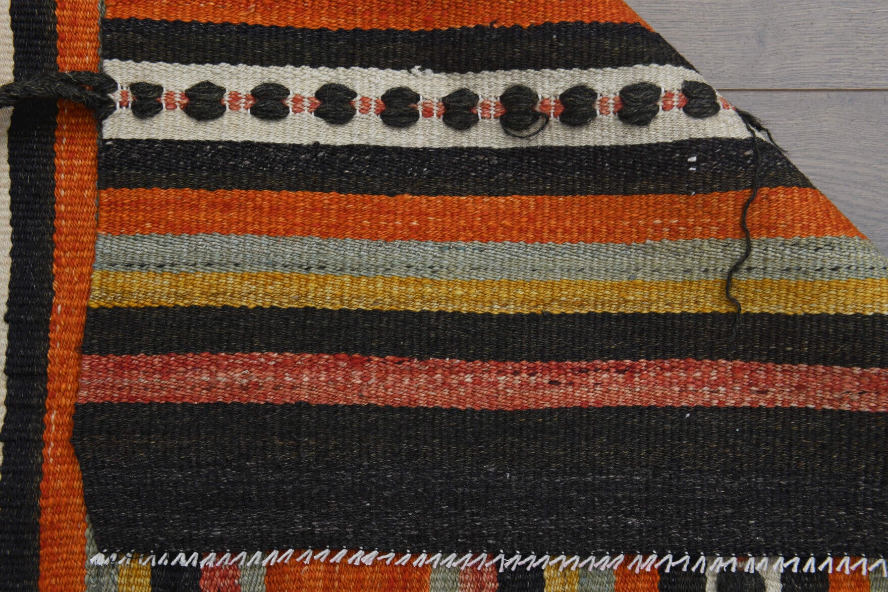 Vefalale kilim: 1960s handwoven flatweave Anatolian kilim with oriental motifs