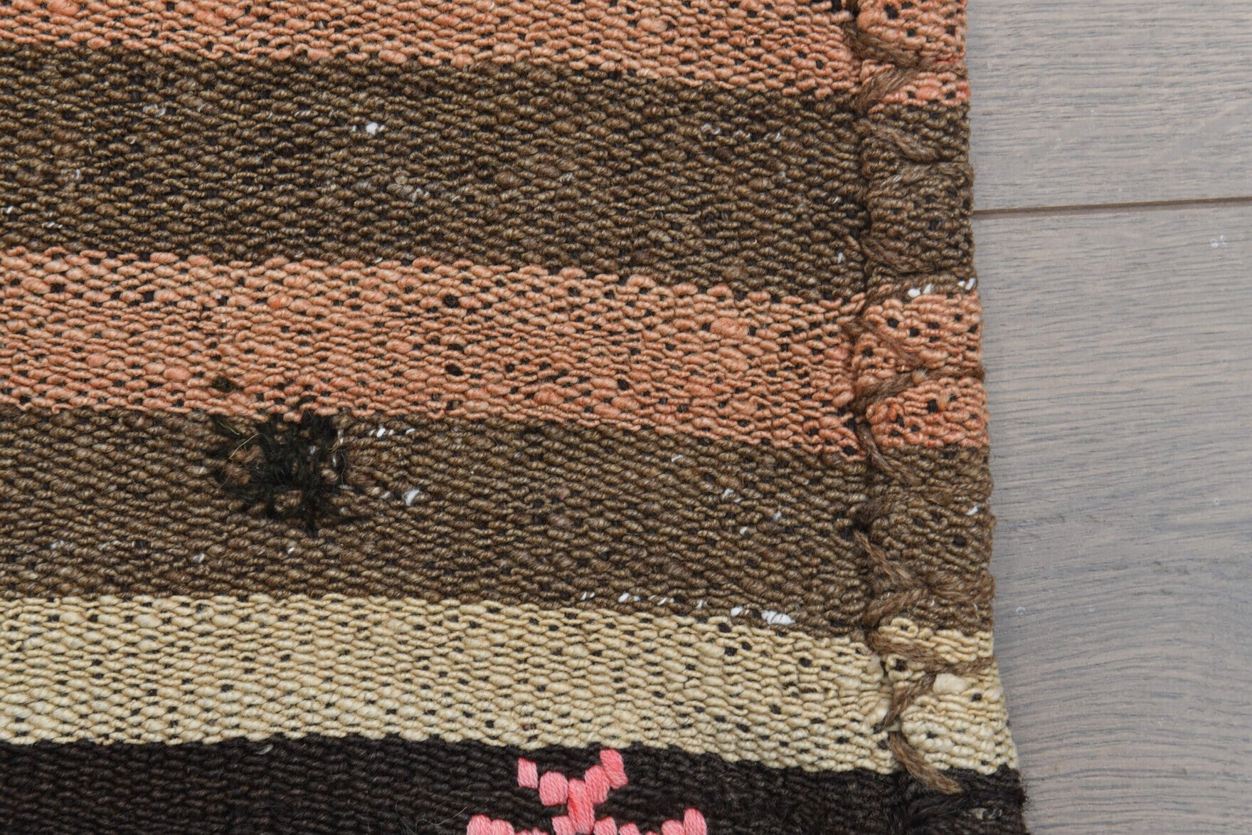 One-of-a-kind 1960s Anatolian vintage kilim rug in wool, 4'9" x 6'9"
