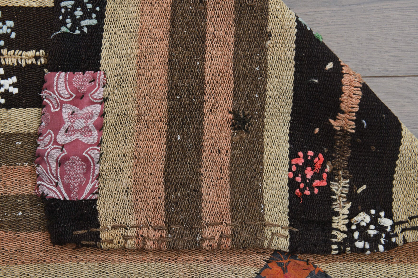 Vahide kilim: 1960s handwoven flatweave Anatolian kilim with oriental motifs