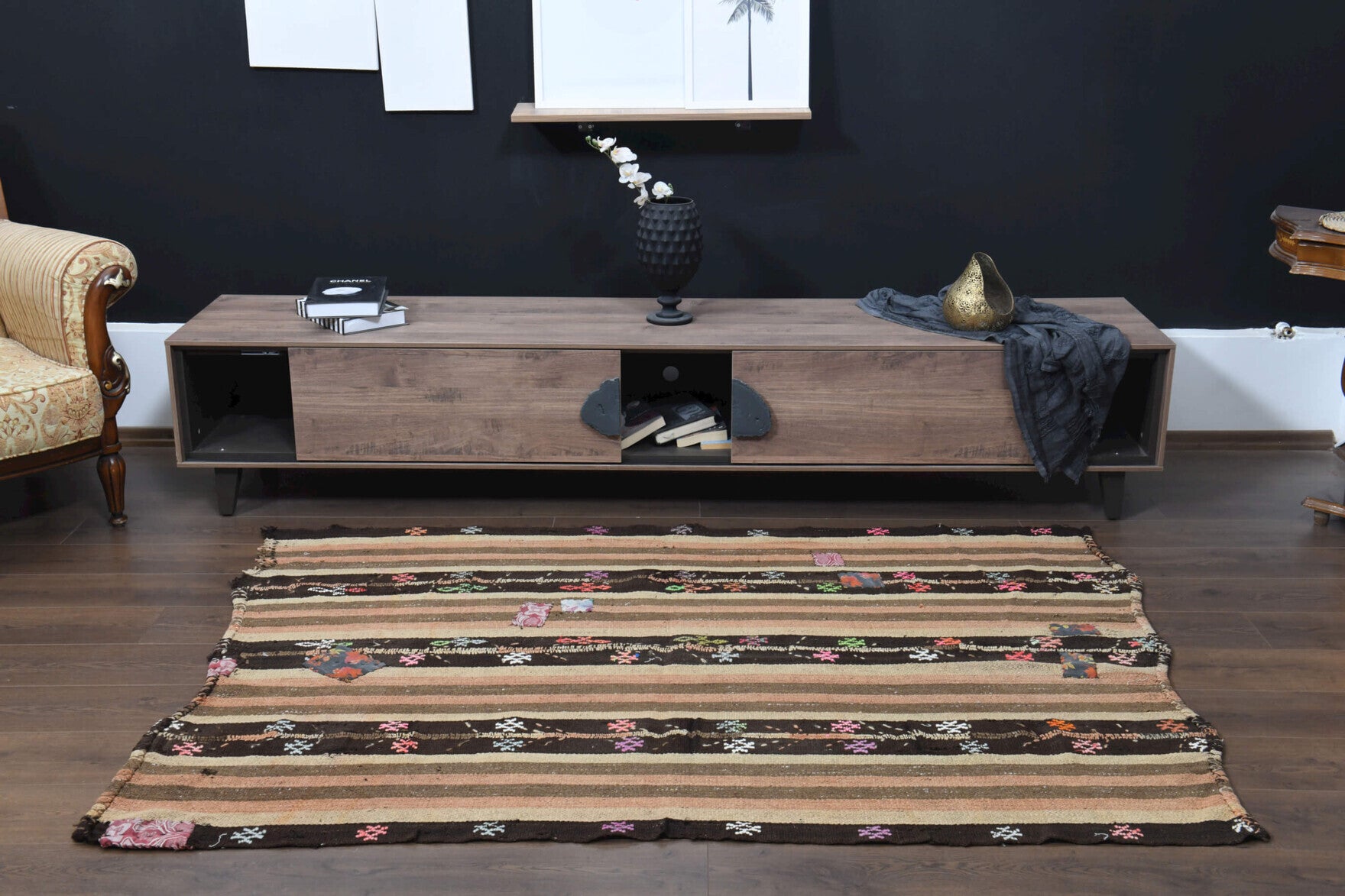Handwoven flatweave wool kilim from Anatolia, Turkey – Handmade Vintage Area Rug 4'9" x 6'9"
