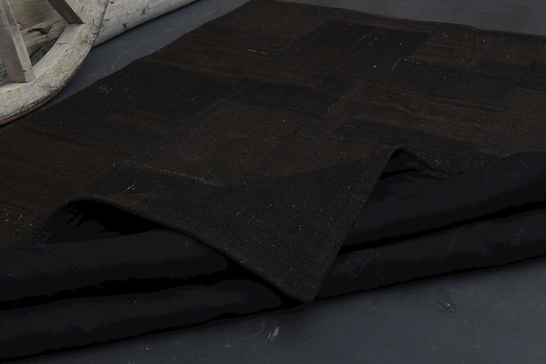 Hand-crafted Anatolian vintage patchwork rug Topraksu in wool, 1960s