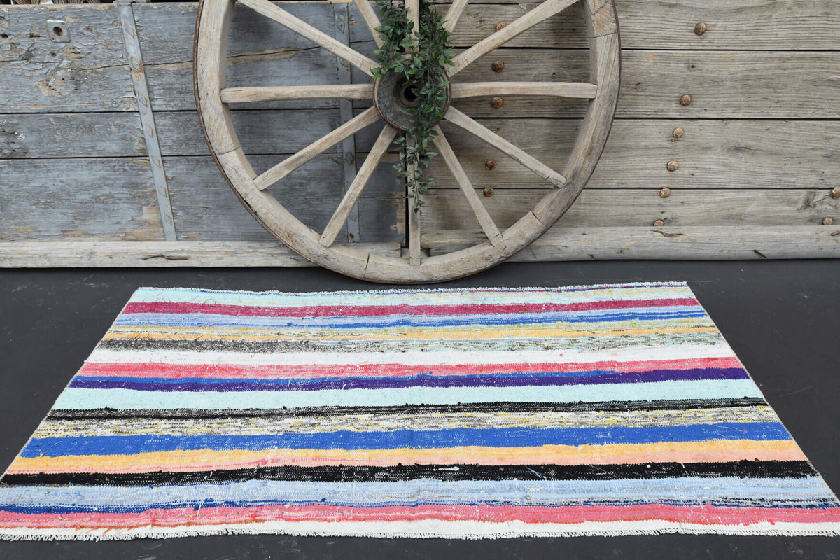 Handmade Vintage Accent Kilim Rug