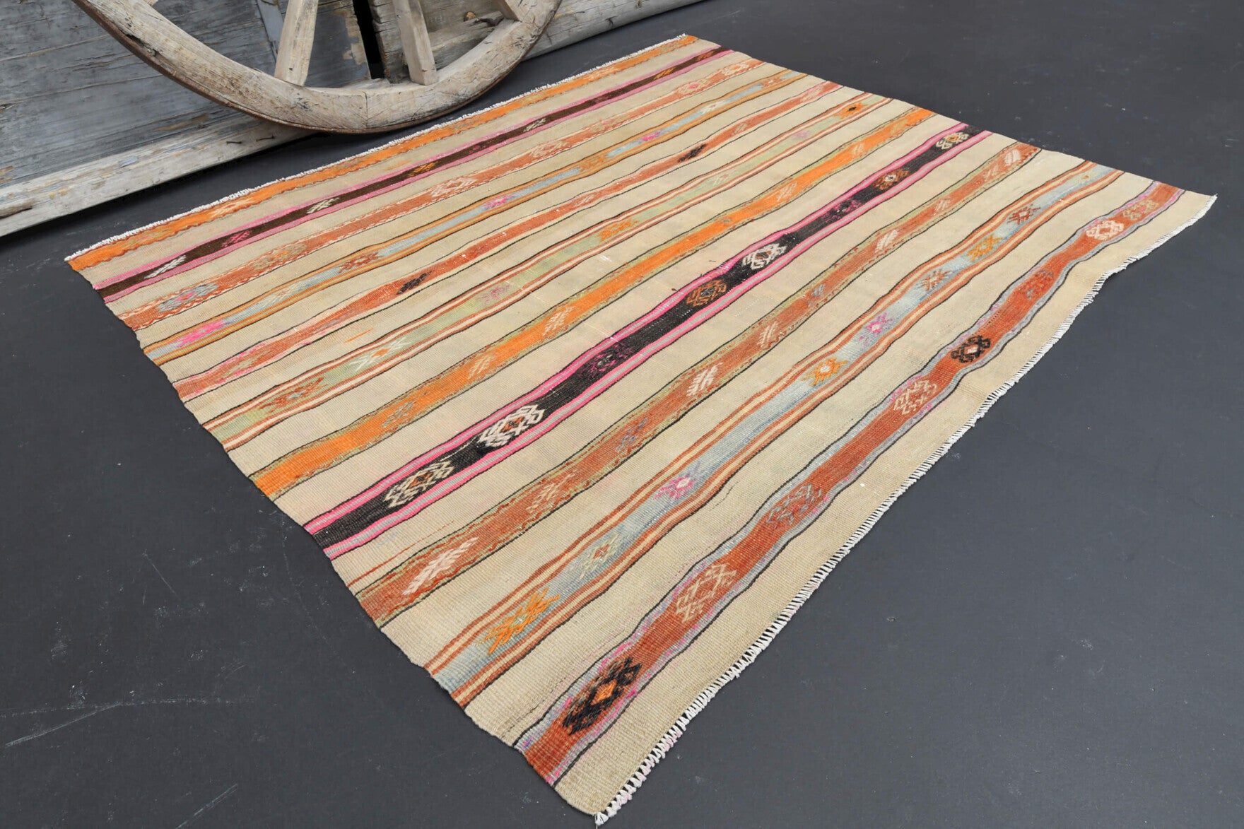 One-of-a-kind 1960s Anatolian vintage kilim rug in wool, 4'1" x 4'9"