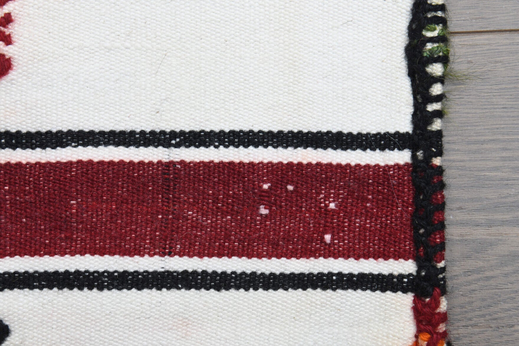 One-of-a-kind 1960s Anatolian vintage kilim rug in wool, 5'1" x 6'9"