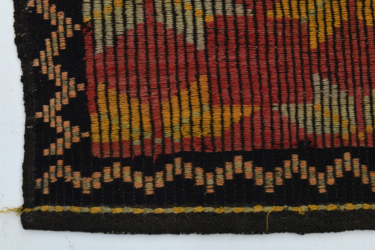 Vintage Ikat Design Area Rug