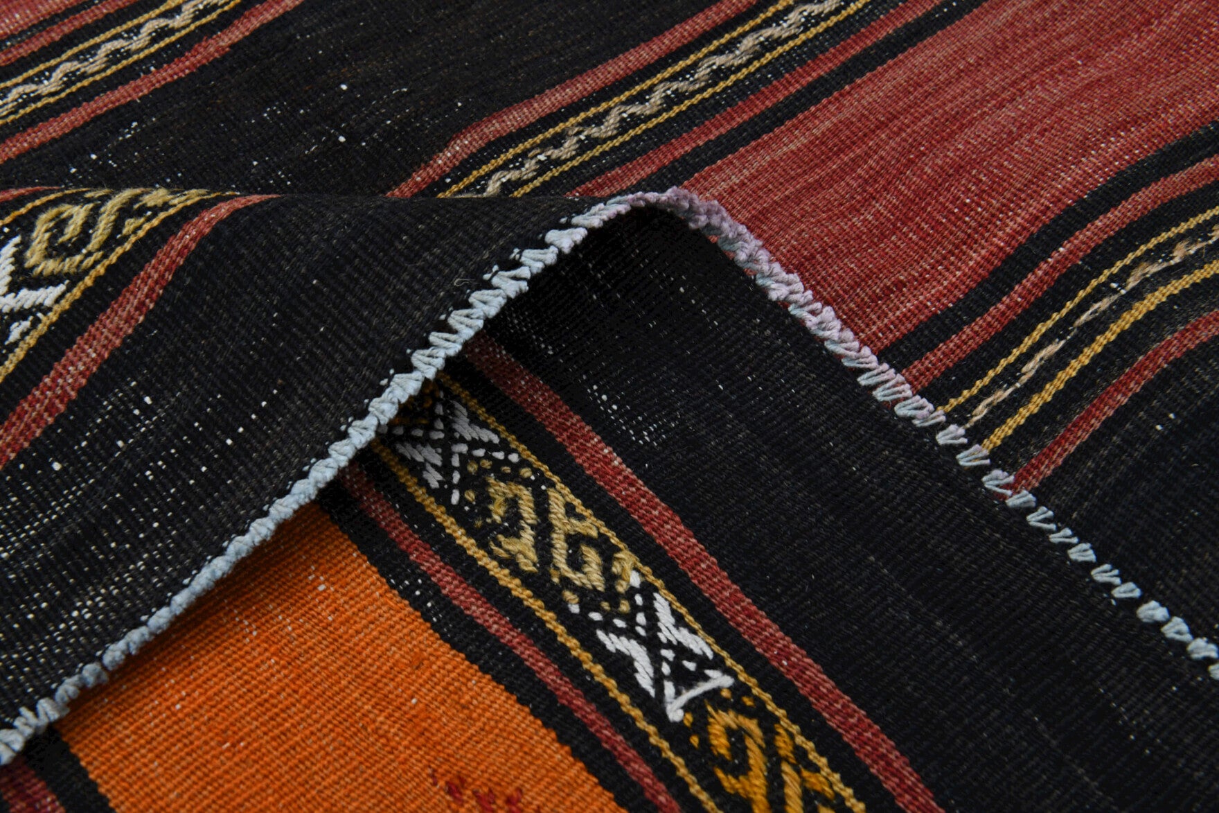 Authentic Anatolian vintage kilim rug (1960s) with striped design – one-of-a-kind at Fame Rugs