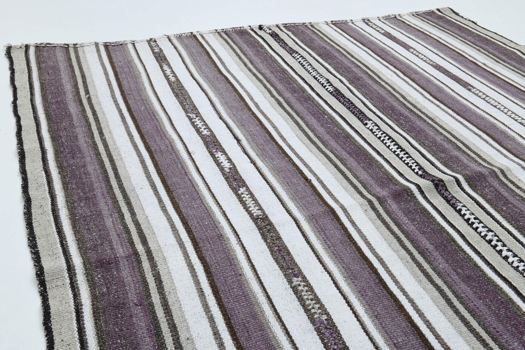One-of-a-kind 1960s Anatolian vintage kilim rug in wool, 5'1" x 6'1"