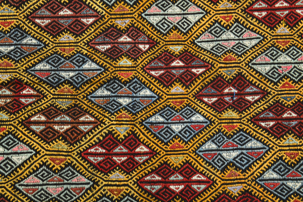 Handmade Vintage Area Kilim Rug