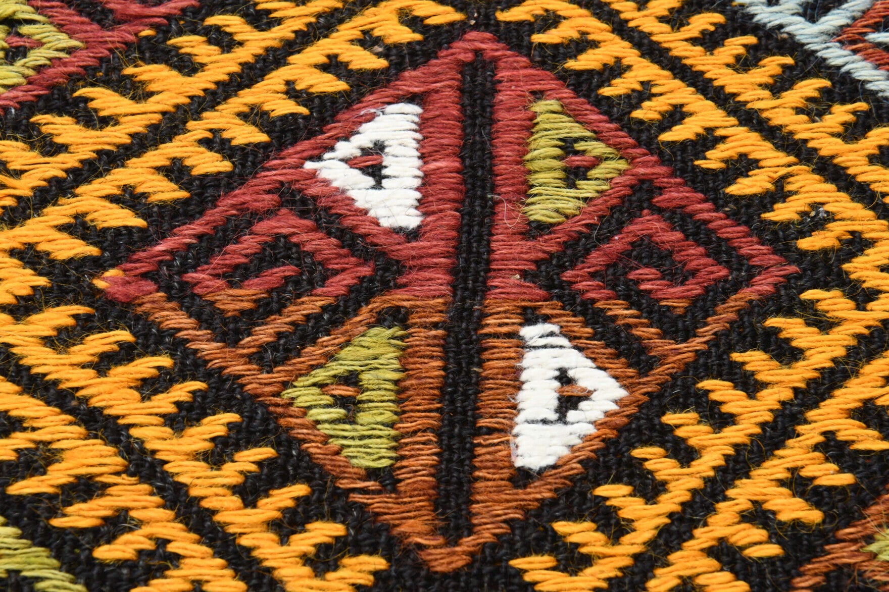 One-of-a-kind 1960s Anatolian vintage kilim rug in wool, 5'1" x 6'1"