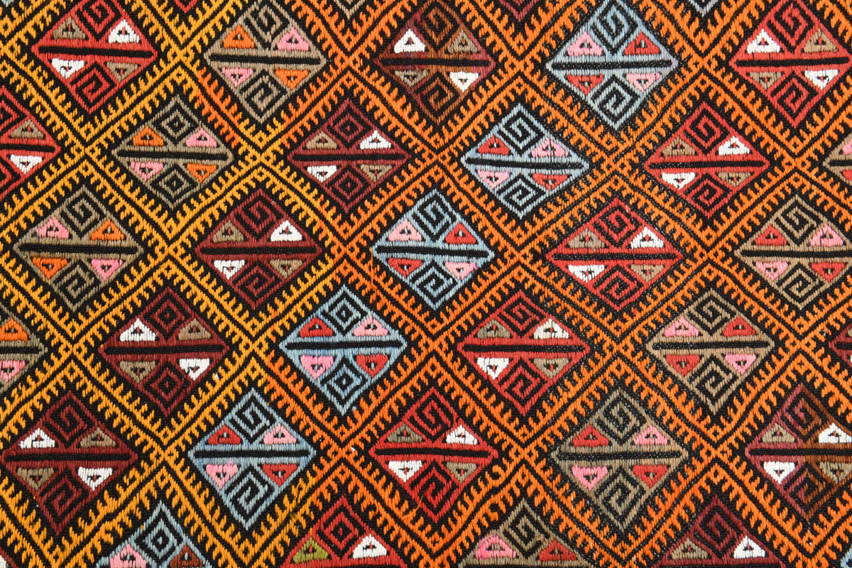 Handmade Vintage Area Kilim Rug