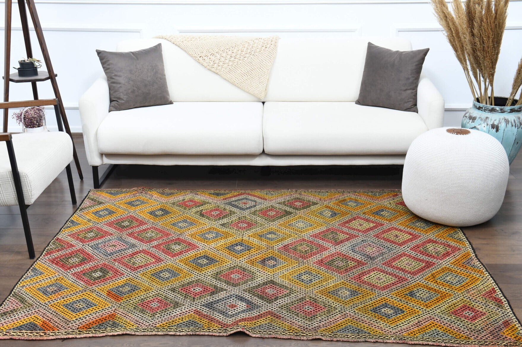 Authentic Anatolian vintage kilim rug (1960s) with ikat design – one-of-a-kind at Fame Rugs