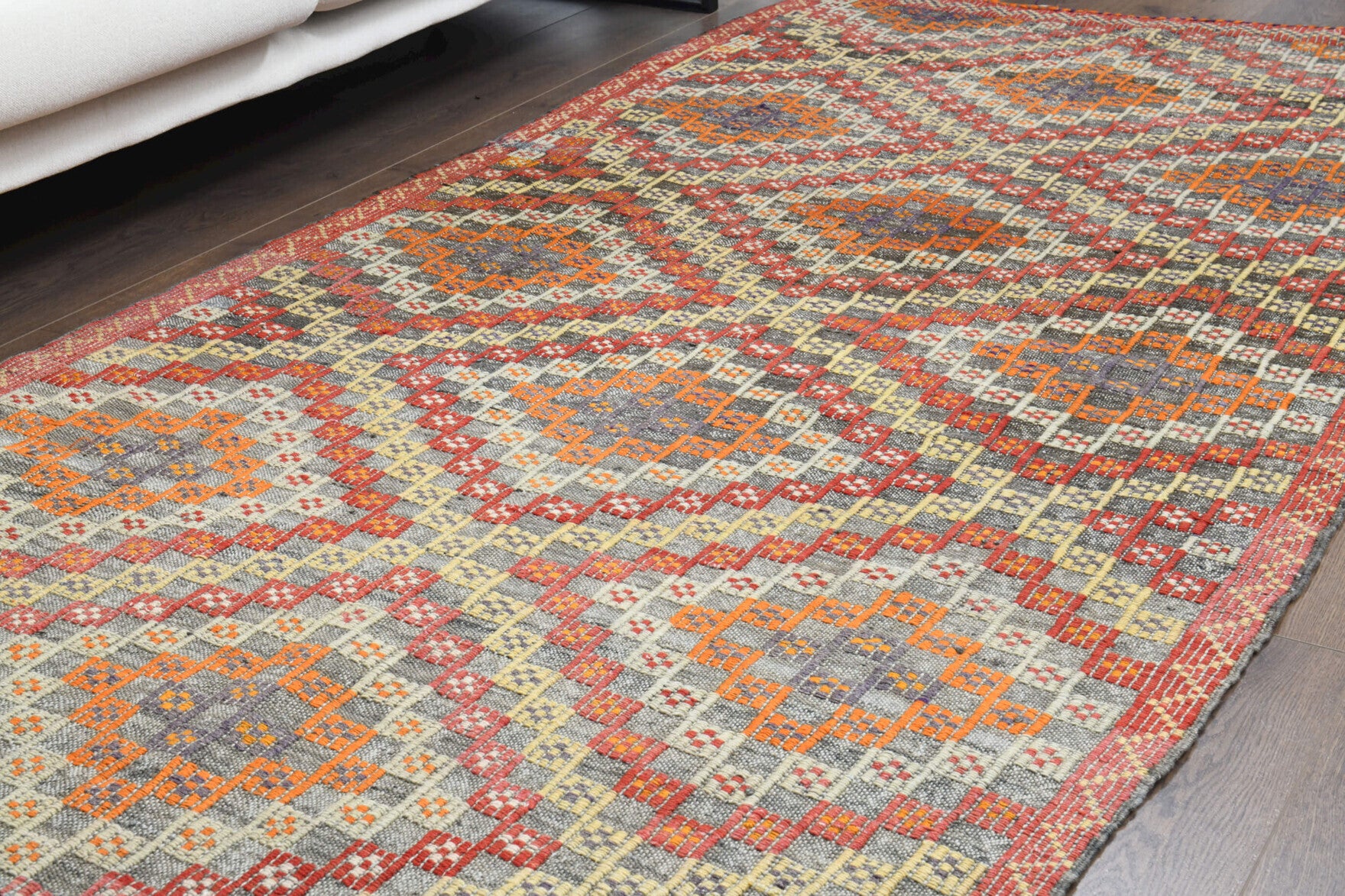 Ferahsultan – vintage ikat kilim for living room or bedroom, 4' x 8'3" (122x252 cm)