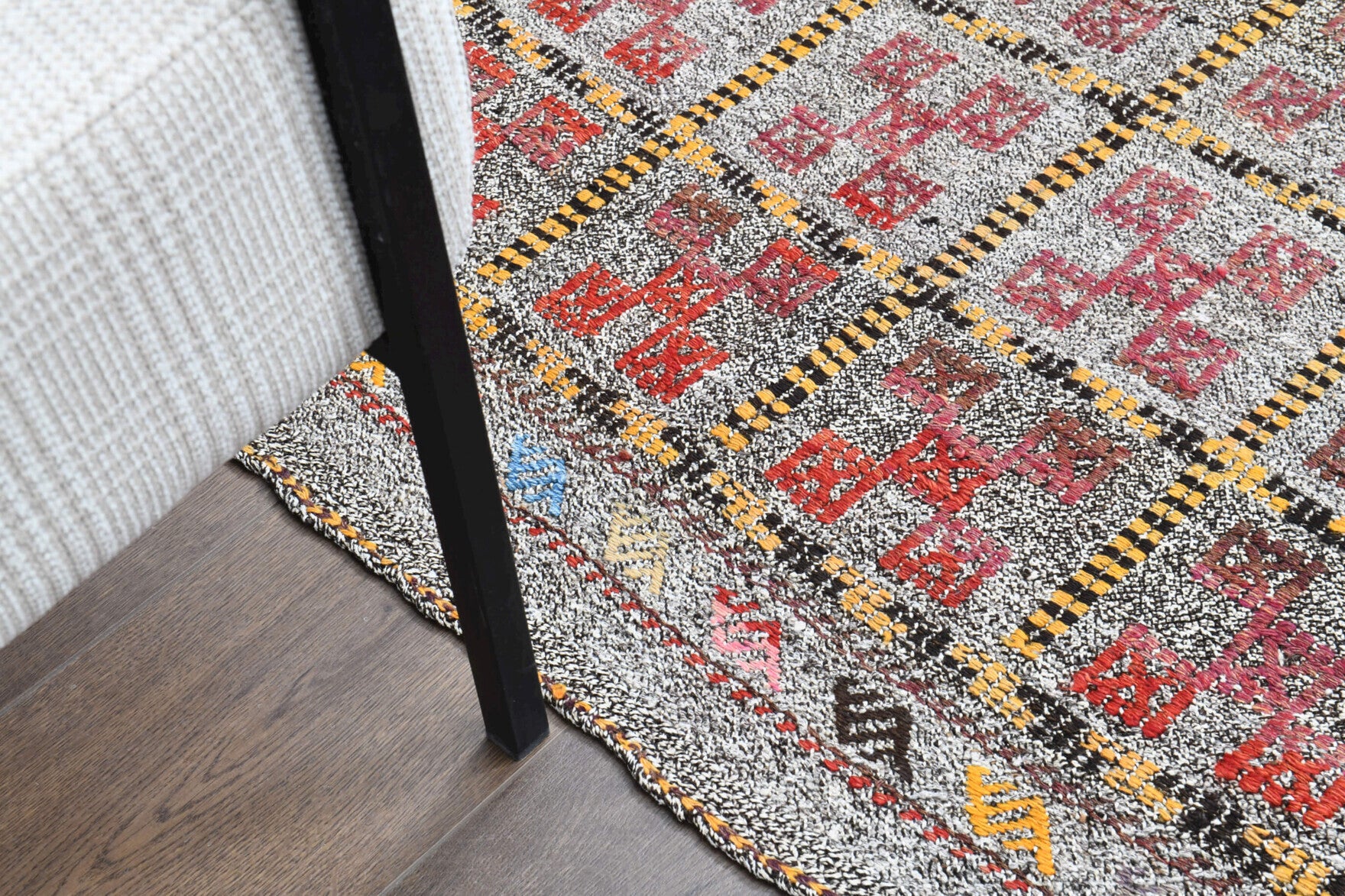 Iantherhoe kilim: 1960s handwoven flatweave Anatolian kilim with ikat motifs