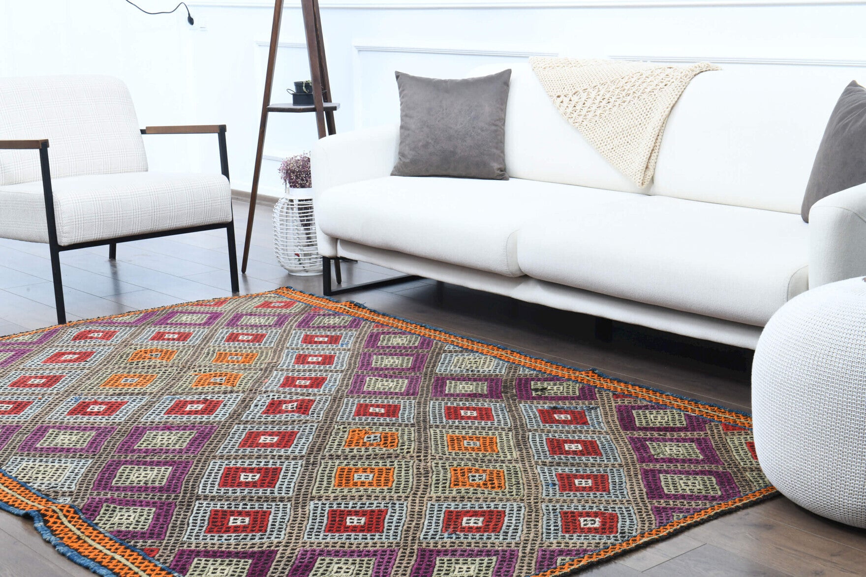 Authentic Anatolian vintage kilim rug (1960s) with ikat design – one-of-a-kind at Fame Rugs