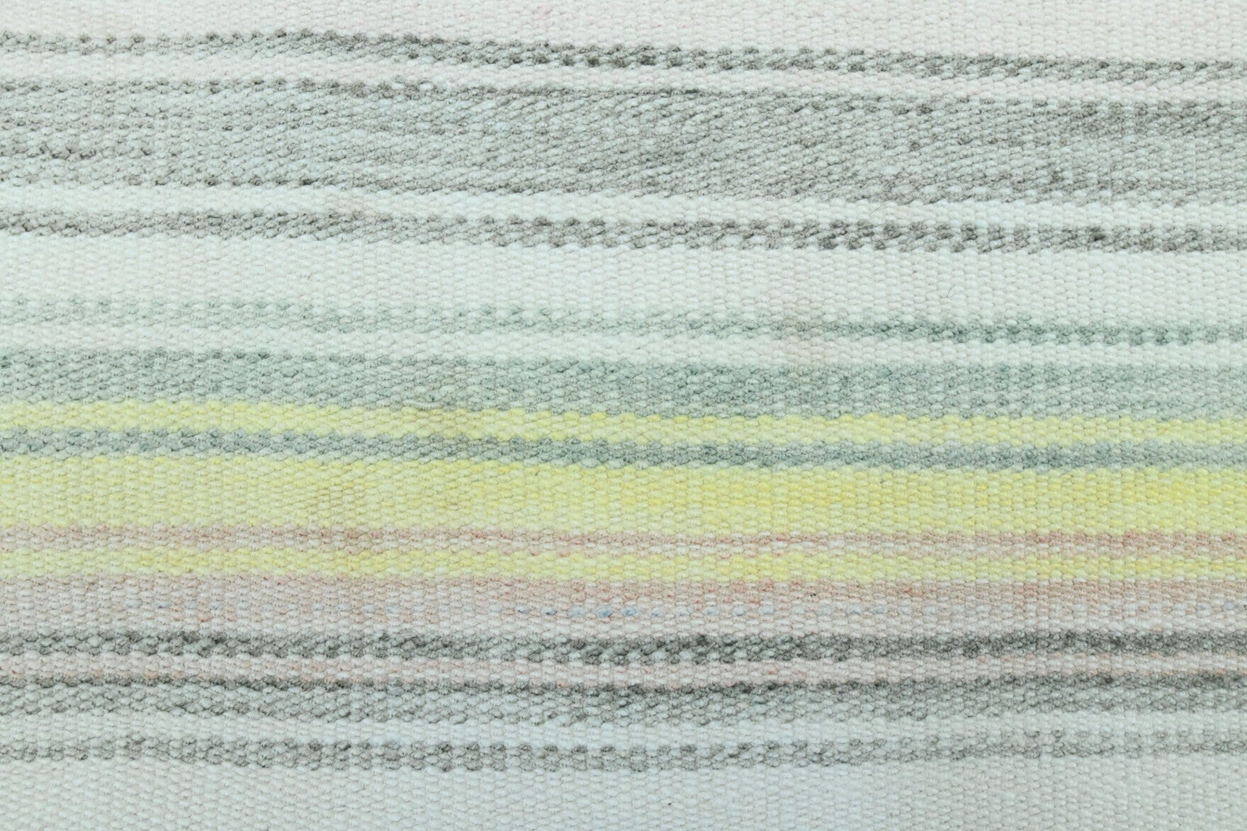 Handwoven flatweave wool kilim from Anatolia, Turkey – Muted Colors Vintage Kilim 4'10" x 7'1"