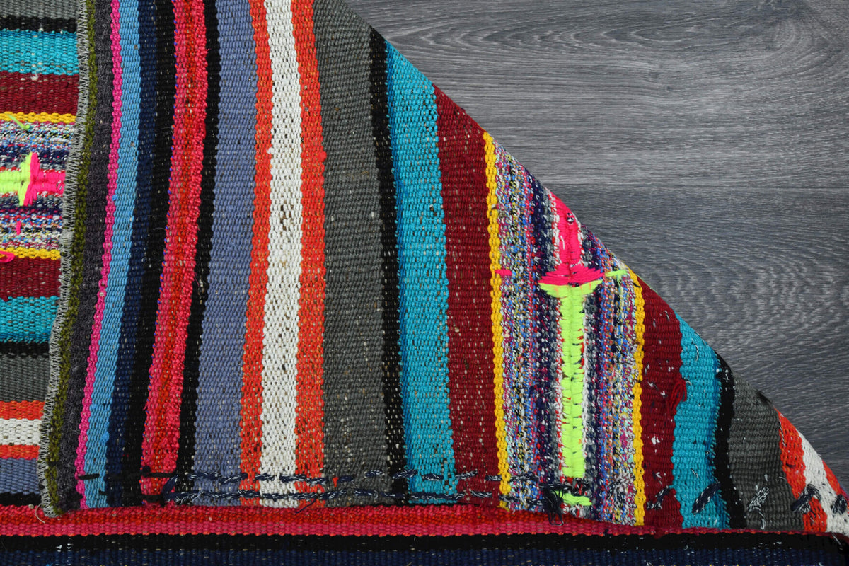 Handwoven flatweave wool kilim from Anatolia, Turkey – Handmade Wool Kilim 4'6" x 7'2"
