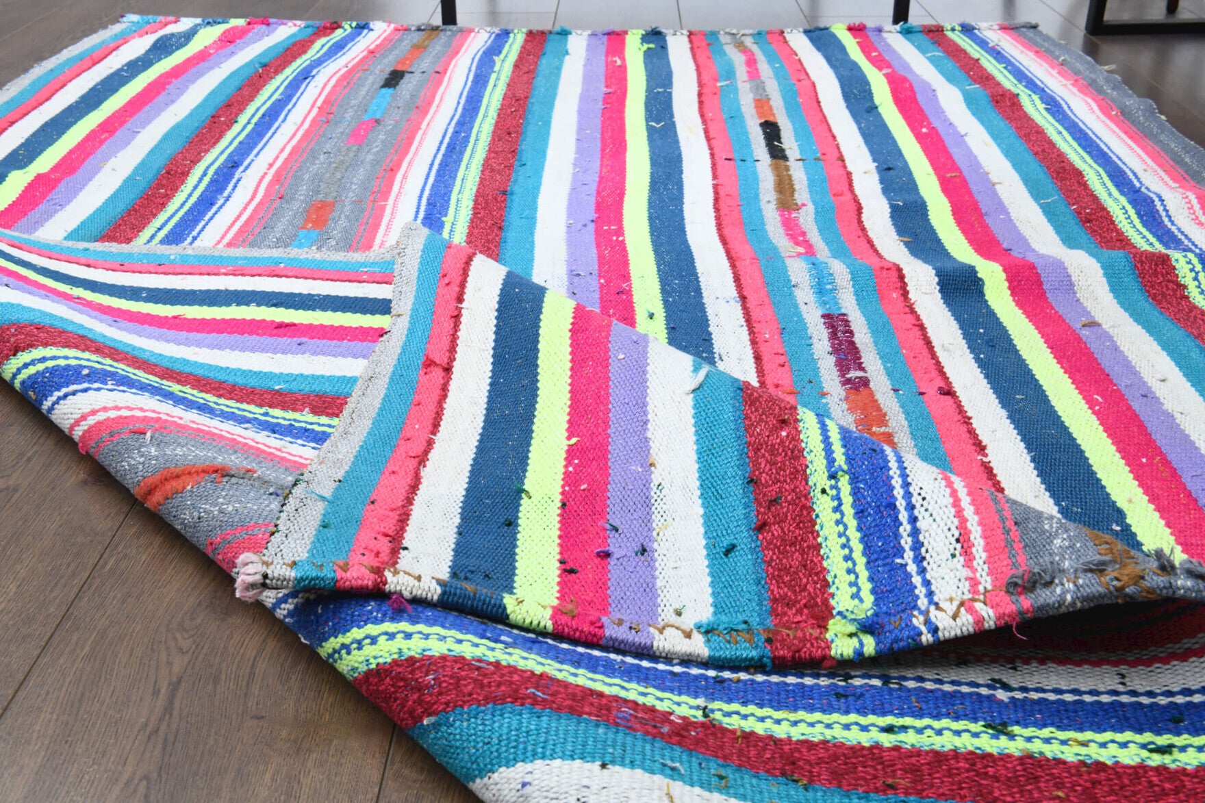One-of-a-kind 1960s Anatolian vintage kilim rug in wool, 4'6" x 6'9"