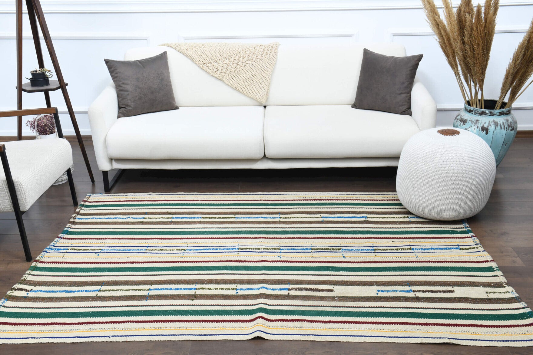 Authentic Anatolian vintage kilim rug (1960s) with striped design – one-of-a-kind at Fame Rugs