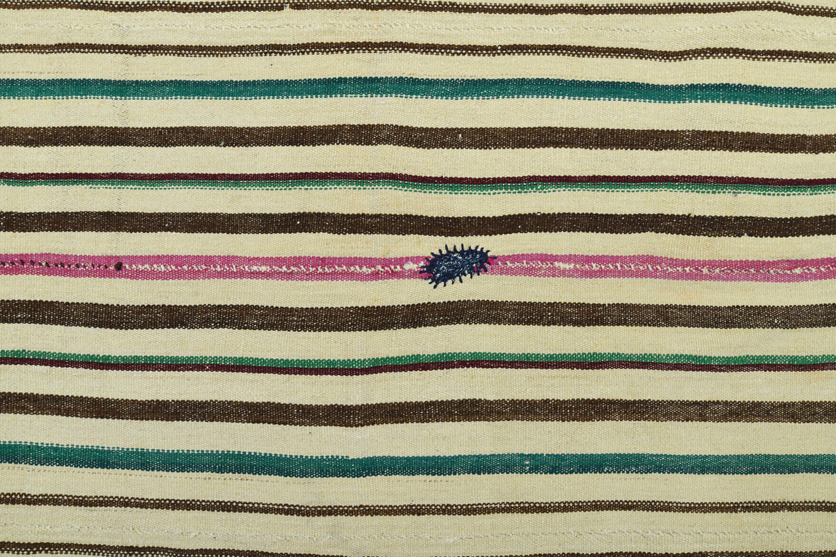 137x221 cm vintage Anatolian kilim rug – Parvaneh, flatweave, wool