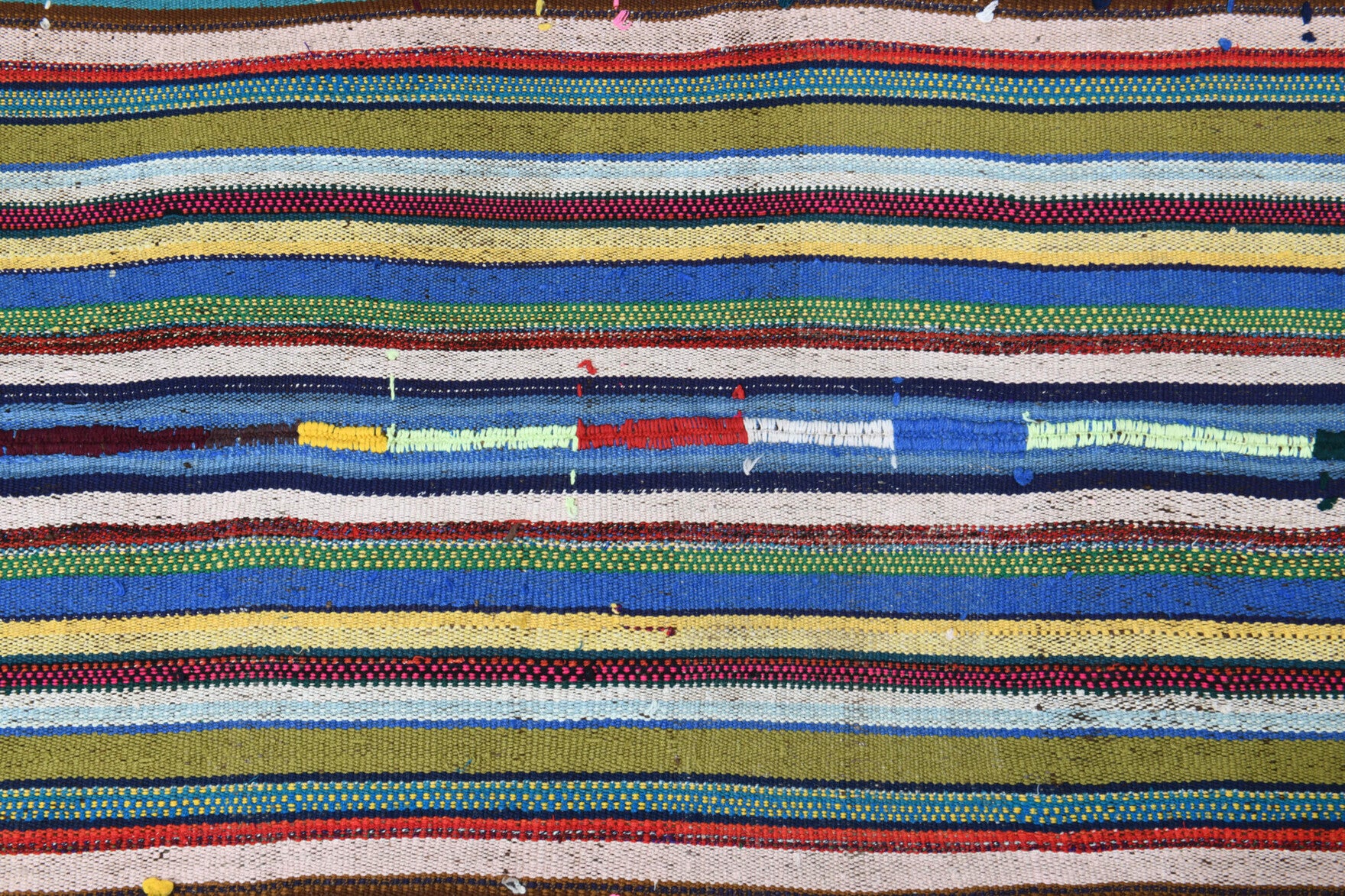 Handwoven flatweave wool kilim from Anatolia, Turkey – Handmade Vintage Area Rug 5'2" x 7'9"