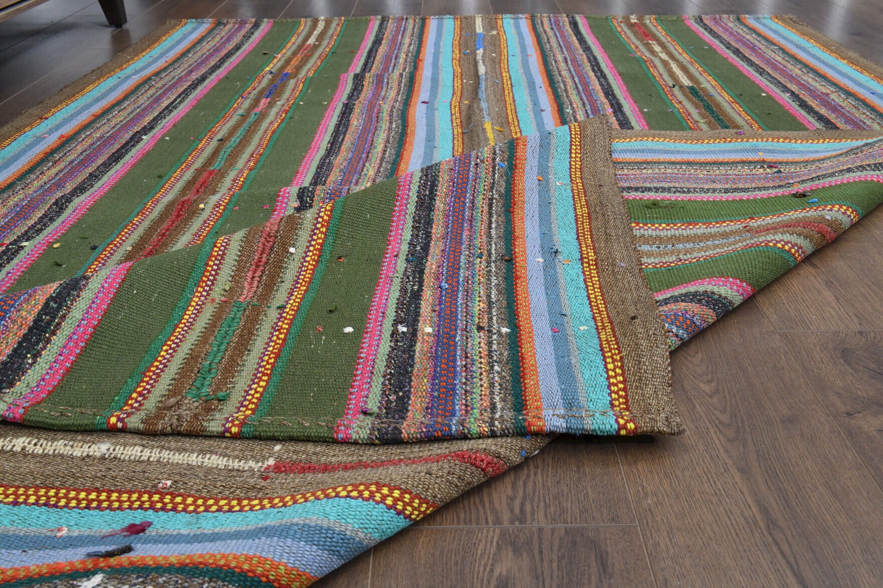 One-of-a-kind 1960s Anatolian vintage kilim rug in wool, 5'5" x 7'10"
