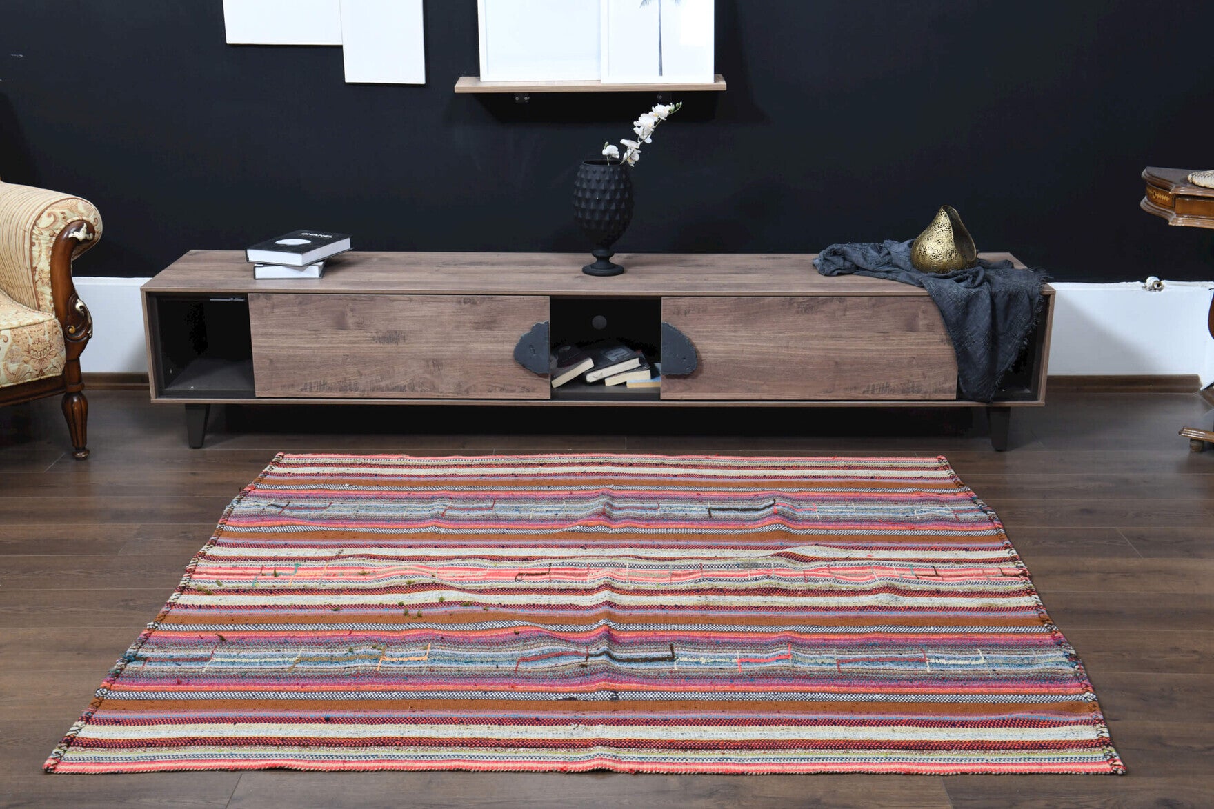 Authentic Anatolian vintage kilim rug (1960s) with striped design – one-of-a-kind at Fame Rugs