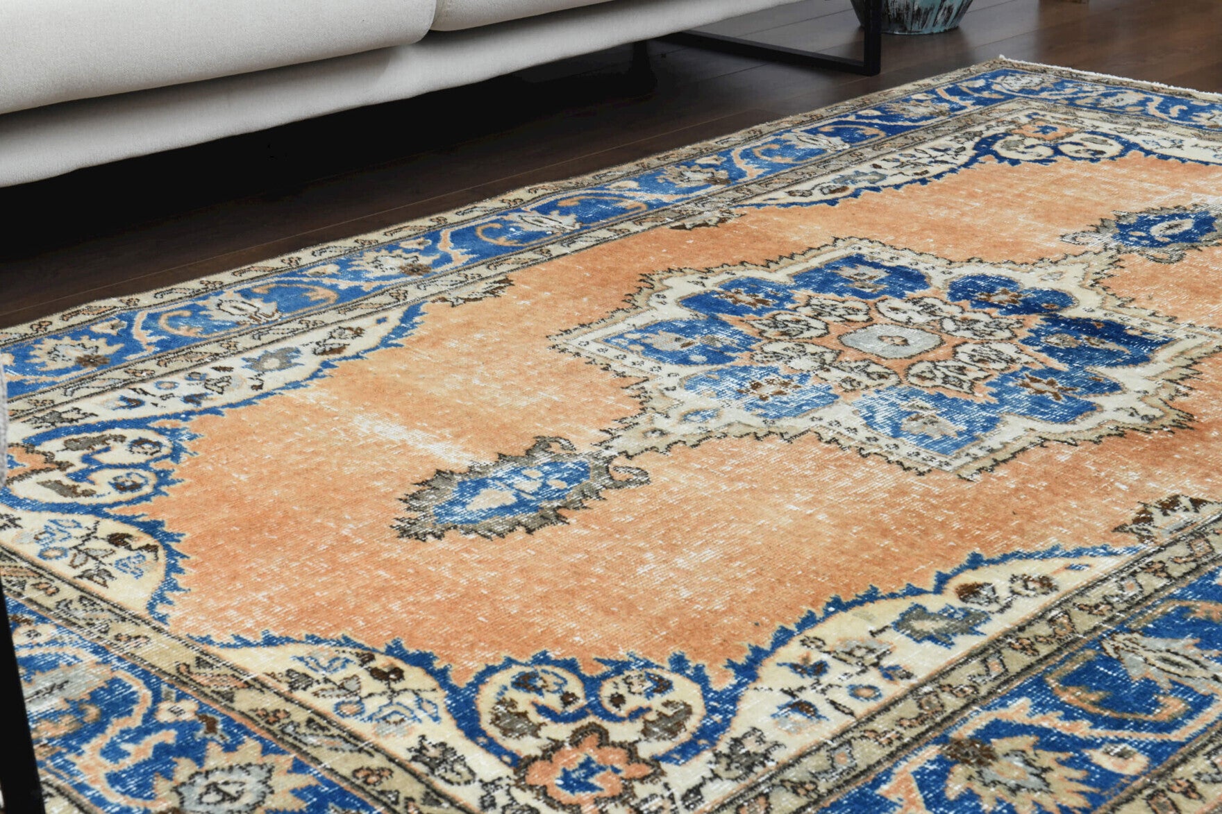 Handmade wool rug from Anatolia, Turkey – %100 Wool Oriental Anatolian Rug 4'11" x 7'9"