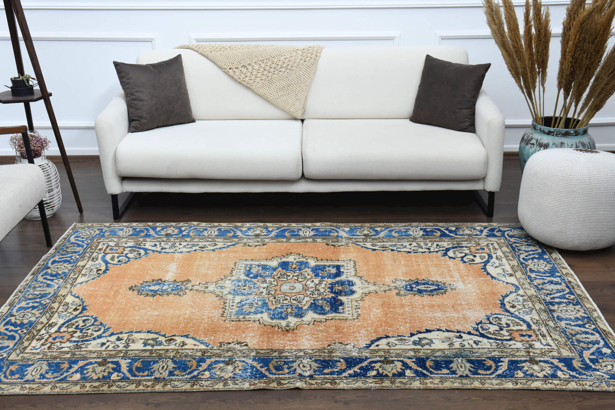 %100 Wool Oriental Anatolian Rug in wool – 1970s piece from Anatolia, Turkey | Fame Rugs