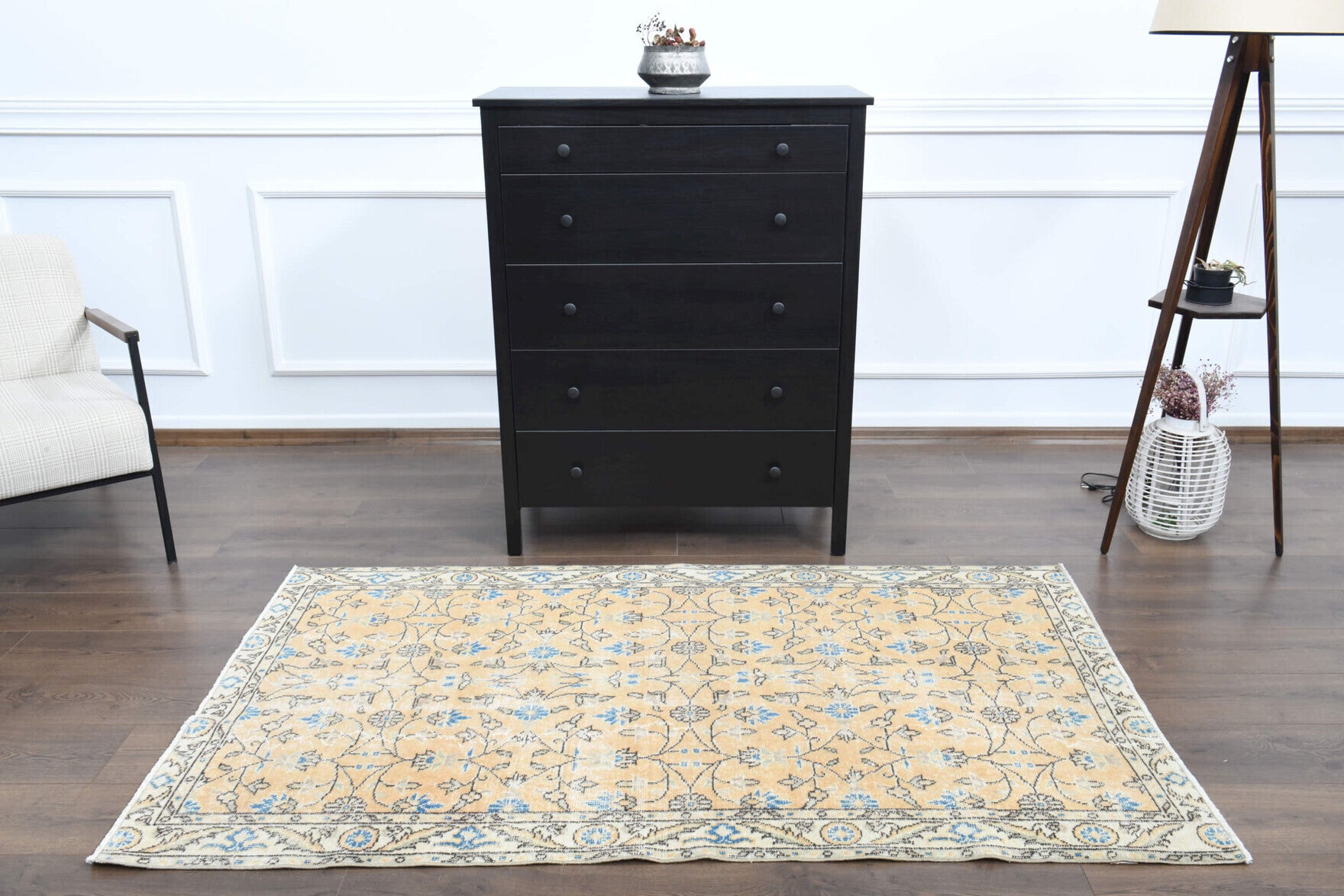 Zeynepsultan rug: 1970s handmade Anatolian rug with floral motifs and cotton backing