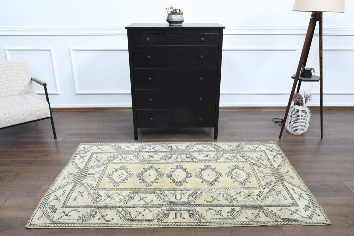 One-of-a-kind 1970s Anatolian vintage area rug in wool, 3'10" x 6'7"