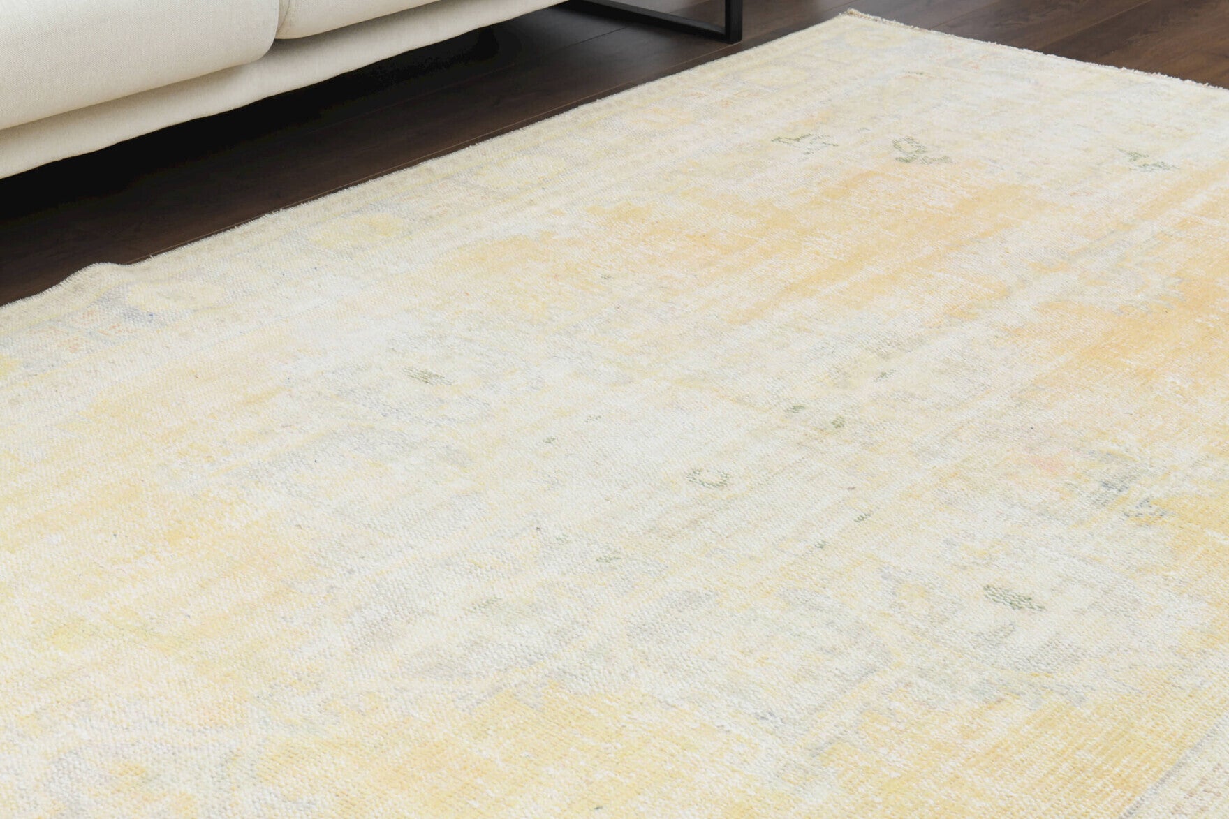 Handmade wool rug from Anatolia, Turkey – Antique Anatolian Wool Area Rug 5'6" x 7'11"
