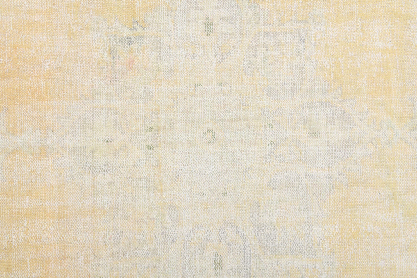 Iriphone – vintage oriental rug for living room or bedroom, 5'6" x 7'11" (168x241 cm)