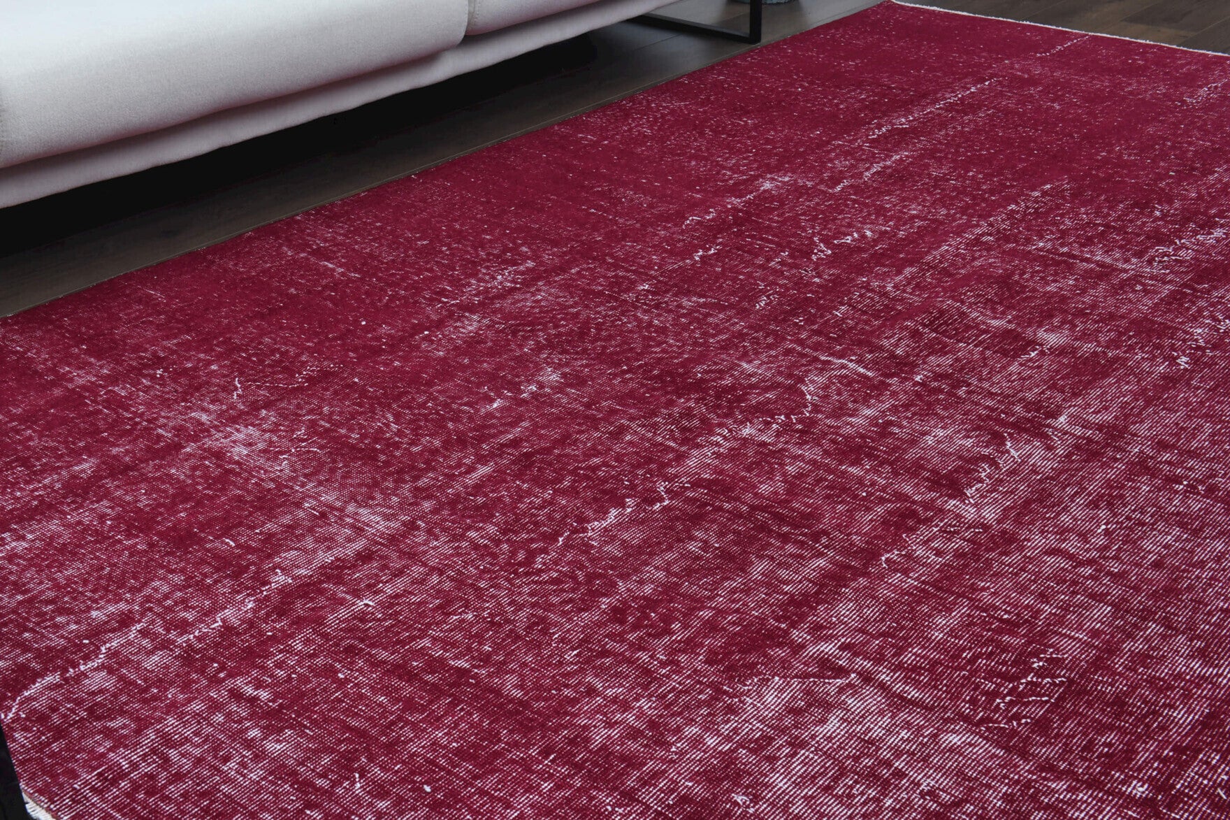 Yildizsema Mulberry rug: 1970s handmade Anatolian rug with solid motifs and cotton backing