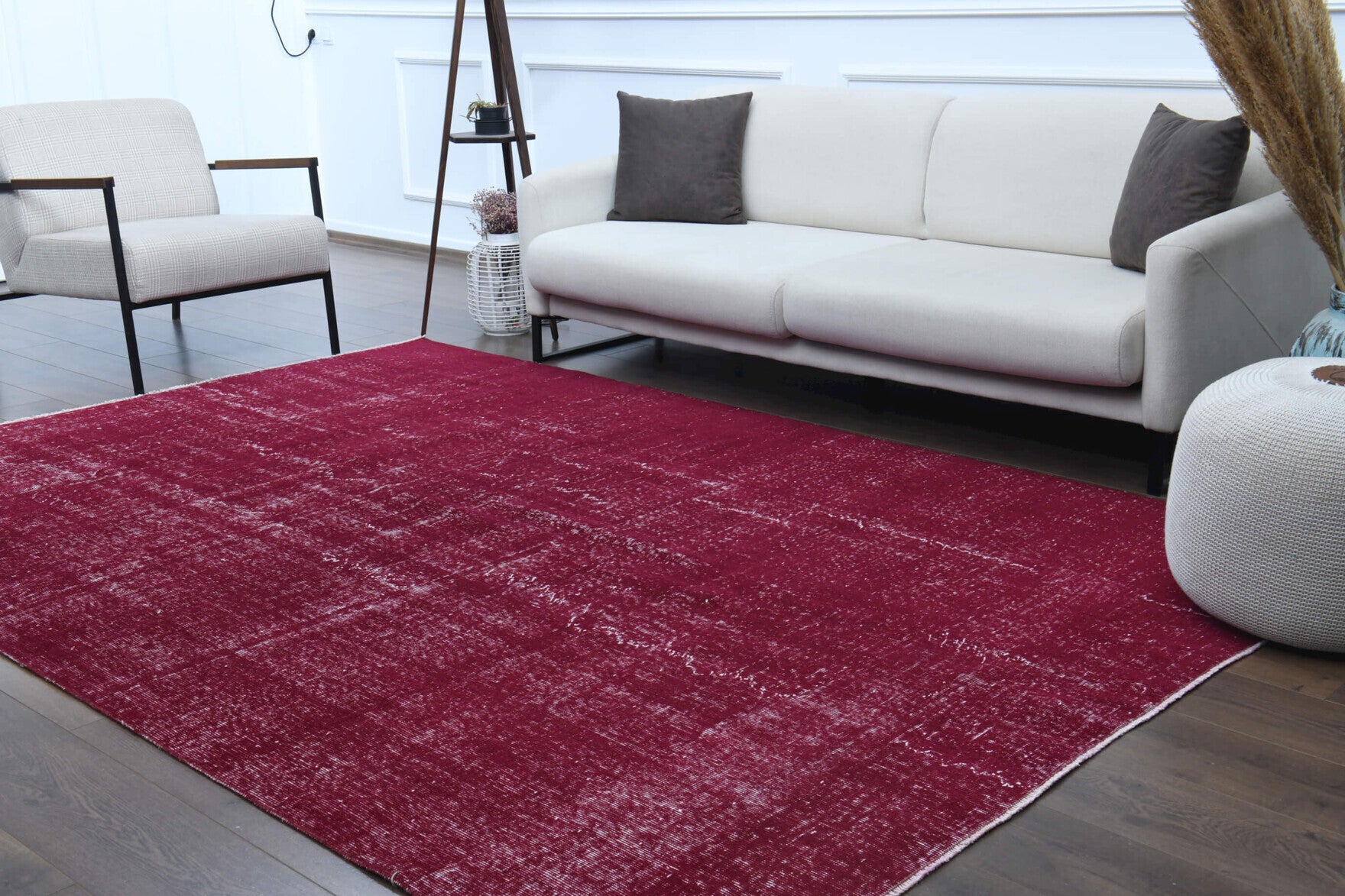 Yildizsema Mulberry – vintage solid rug for living room or bedroom, 6'7" x 9'10" (201x300 cm)