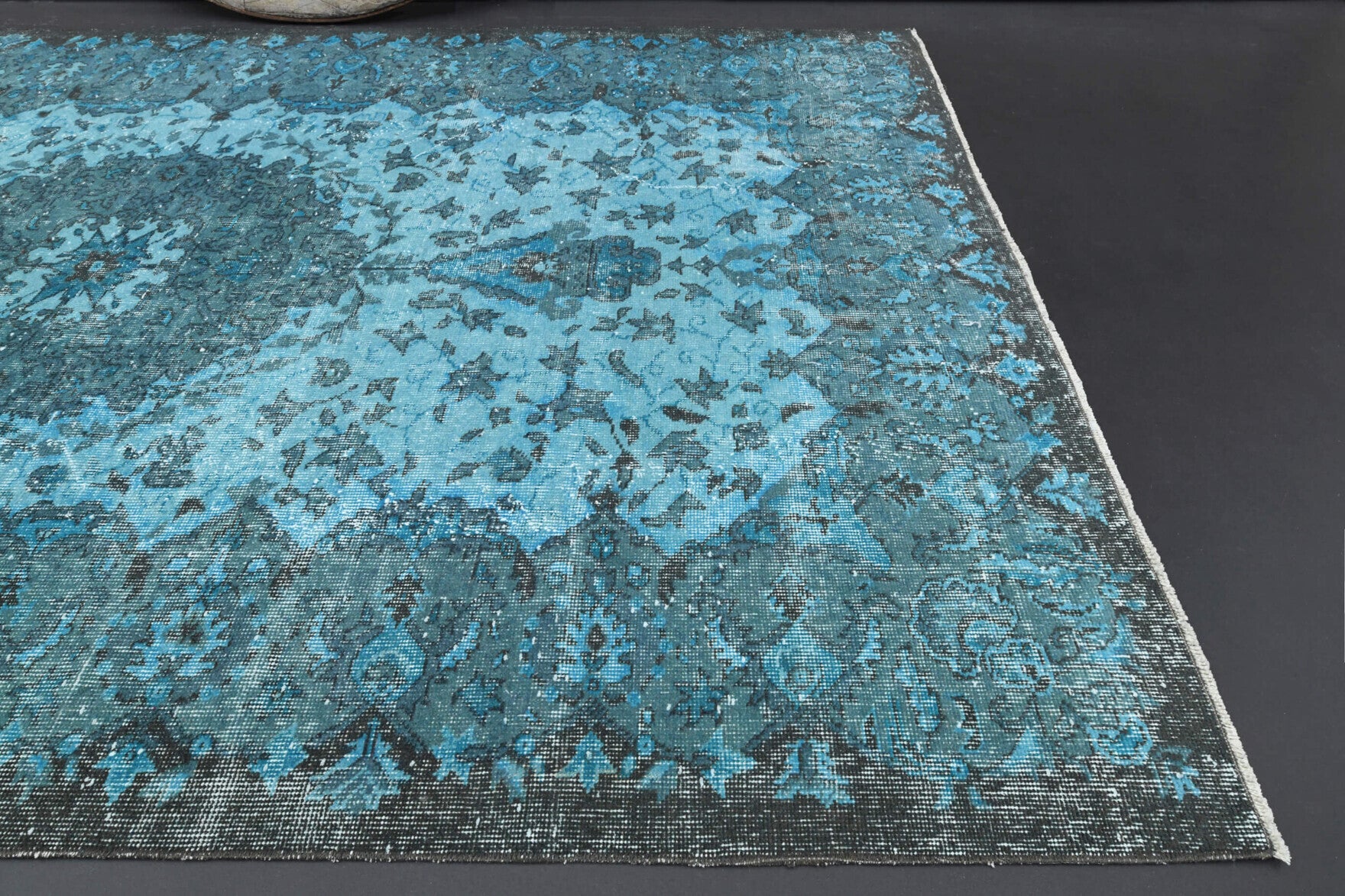 Authentic Anatolian overdyed vintage area rug (1970s) with oriental design – one-of-a-kind at Fame Rugs