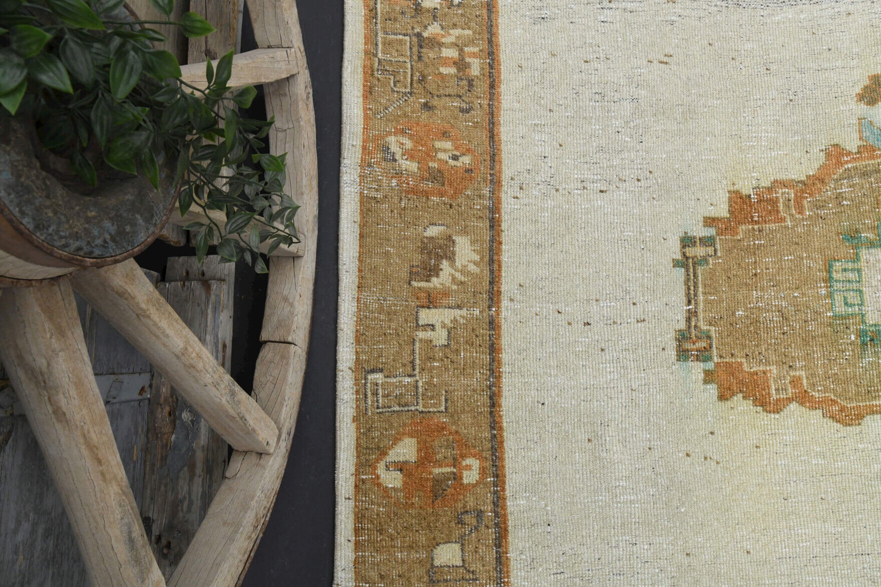 Handmade Vintage Oushak Area Rug