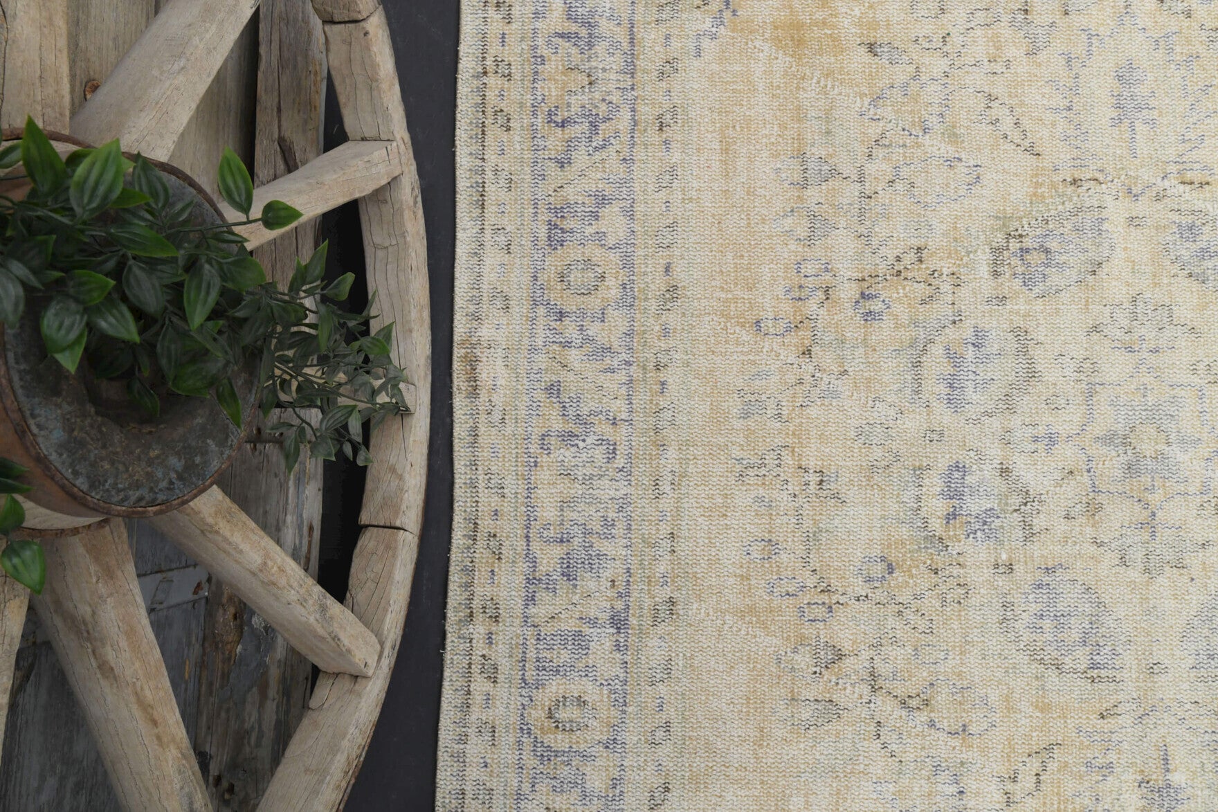 Hand-crafted Anatolian vintage rug Firatnur in wool, 1940s