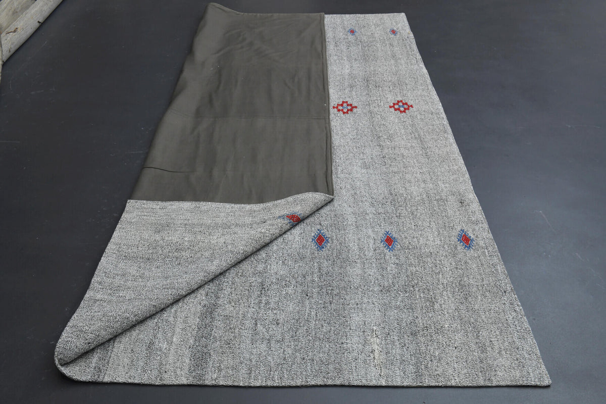 Flatweave Vintage Rug in wool – 1960s piece from Anatolia, Turkey | Fame Rugs
