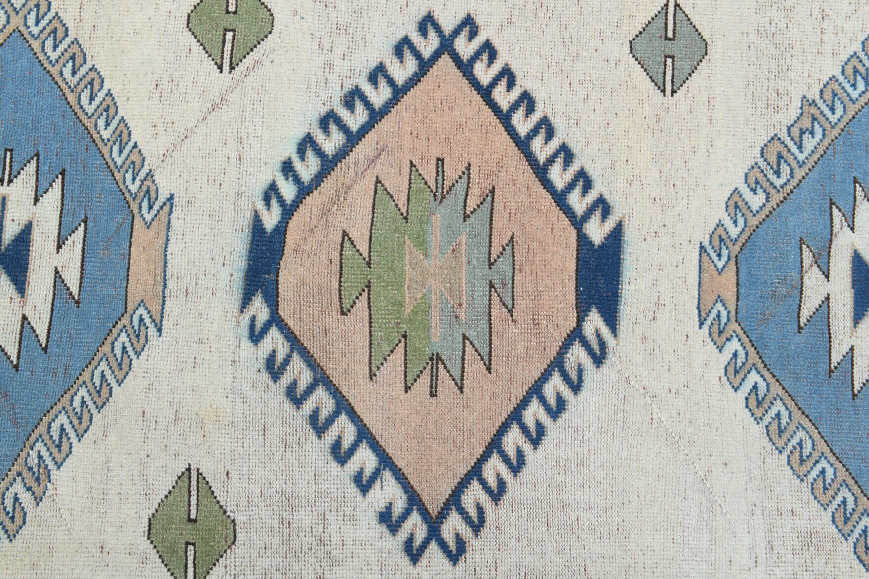 185x259 cm vintage Anatolian area rug – Eriksu, low pile, wool