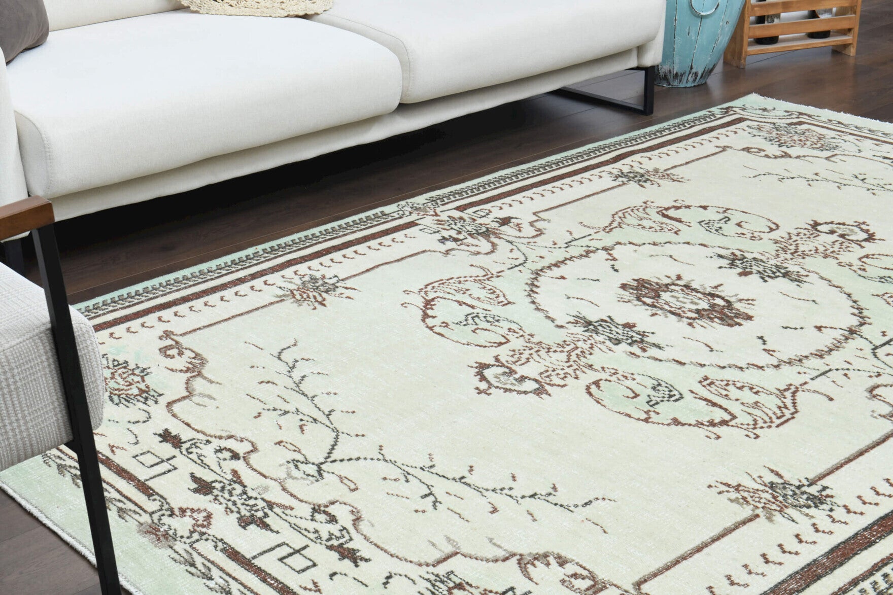 172x270 cm vintage Anatolian area rug – Erasimira, low pile, wool