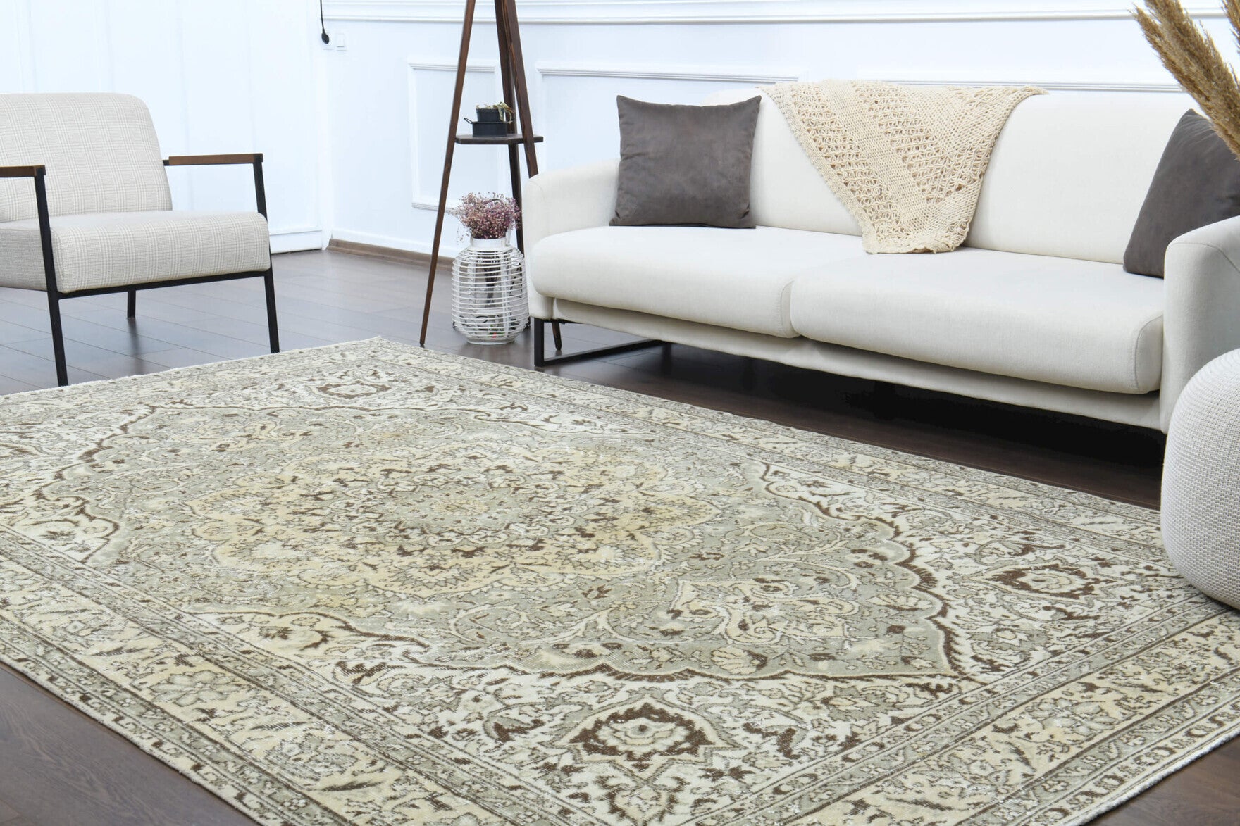 Hand-crafted Persian vintage rug Elpirhoda in wool, 1970s