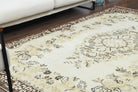 Handmade wool rug from Anatolia, Turkey – Handmade Vintage Rug 6'2" x 9'3"
