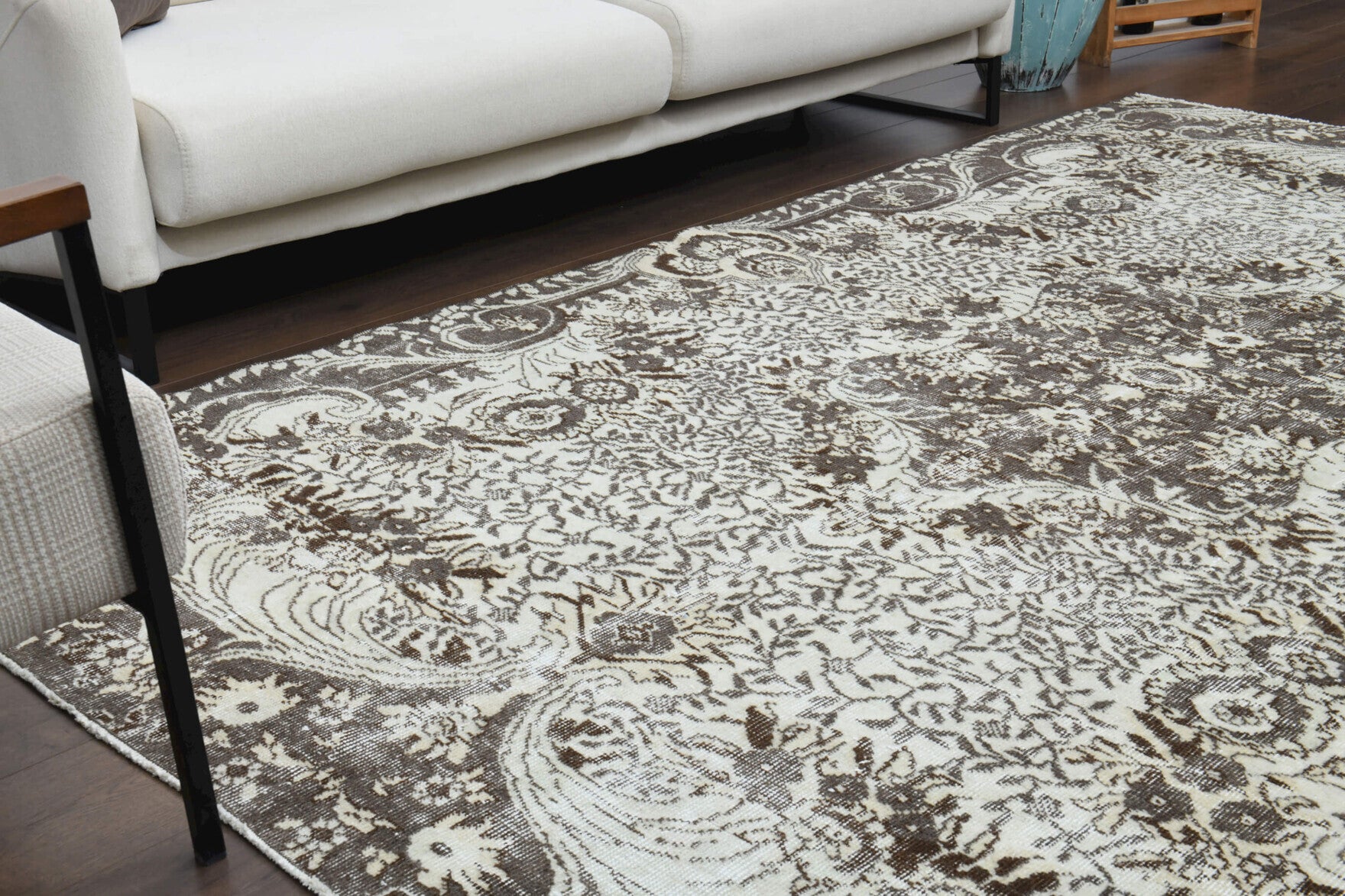 Handmade wool rug from Anatolia, Turkey – Muted Color Vintage Anatolian Rug 6'2" x 9'4"